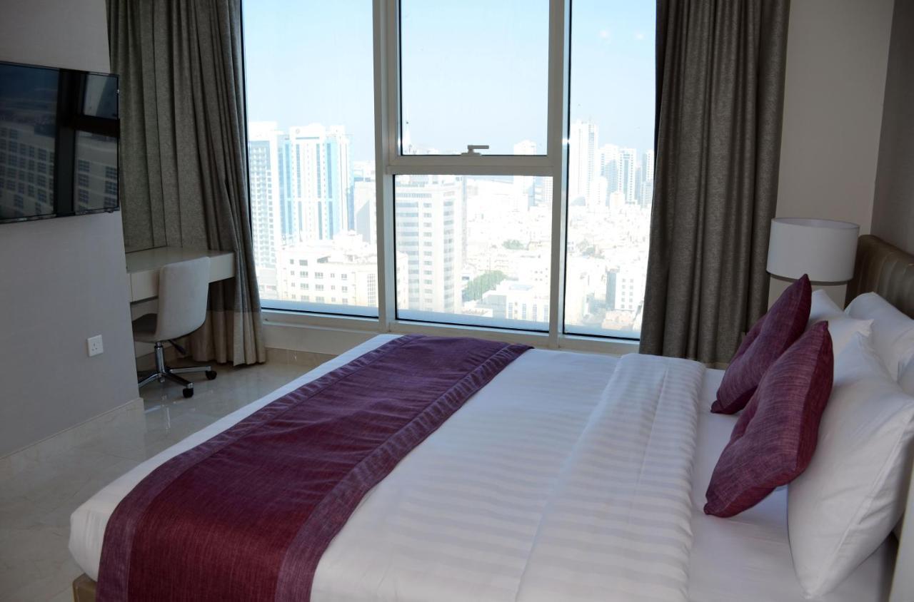 The Lodge Suites Manama Extérieur photo