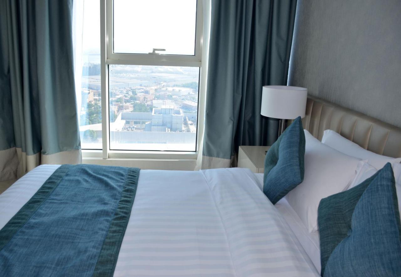 The Lodge Suites Manama Extérieur photo